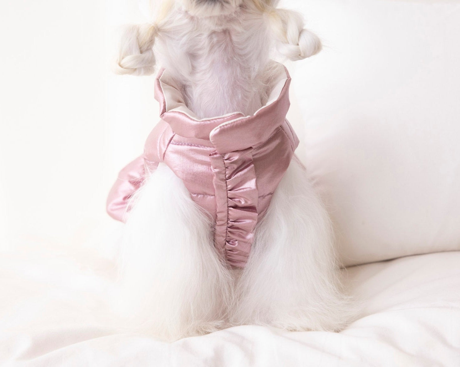 Shiny frill puffer jacket (Pink)