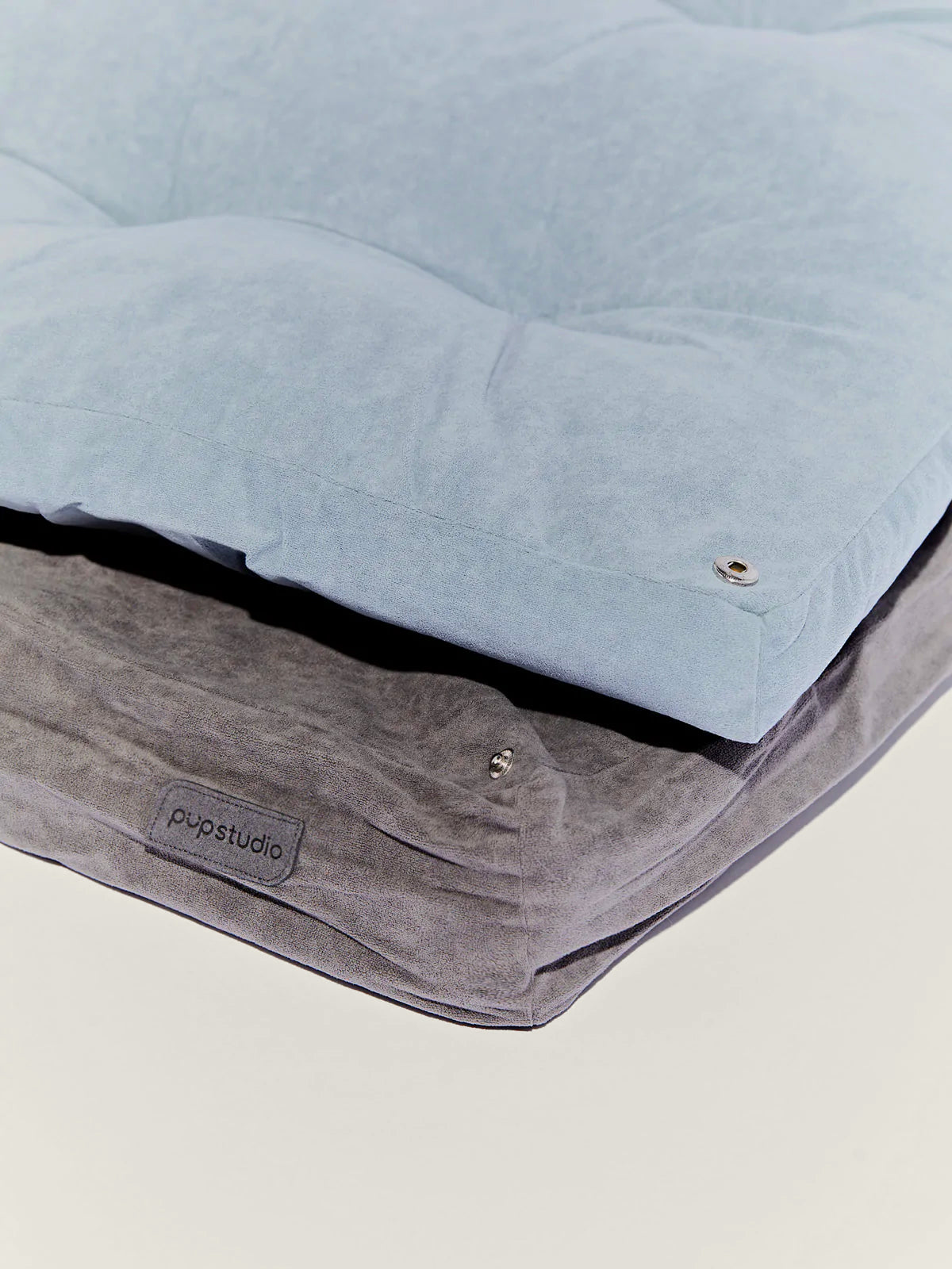 The Soft-Square Bed (Blue)