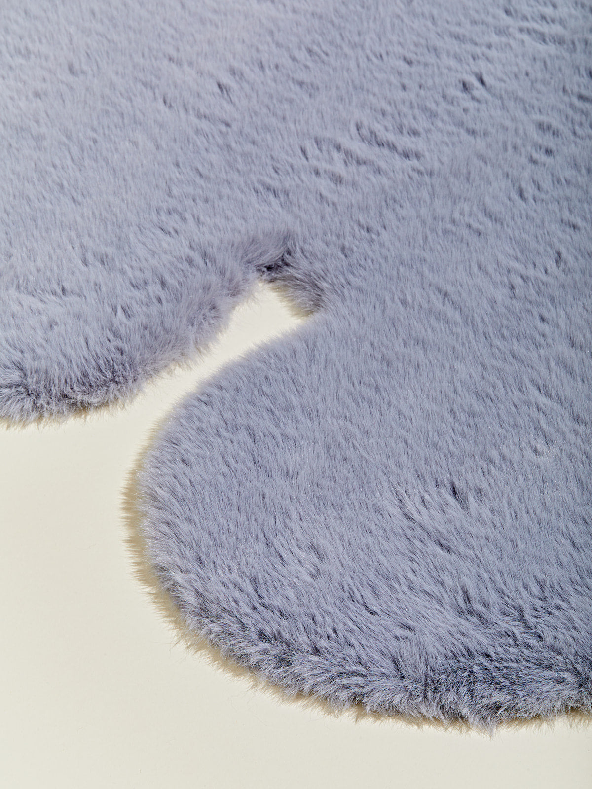 Bear Rug (Gray)