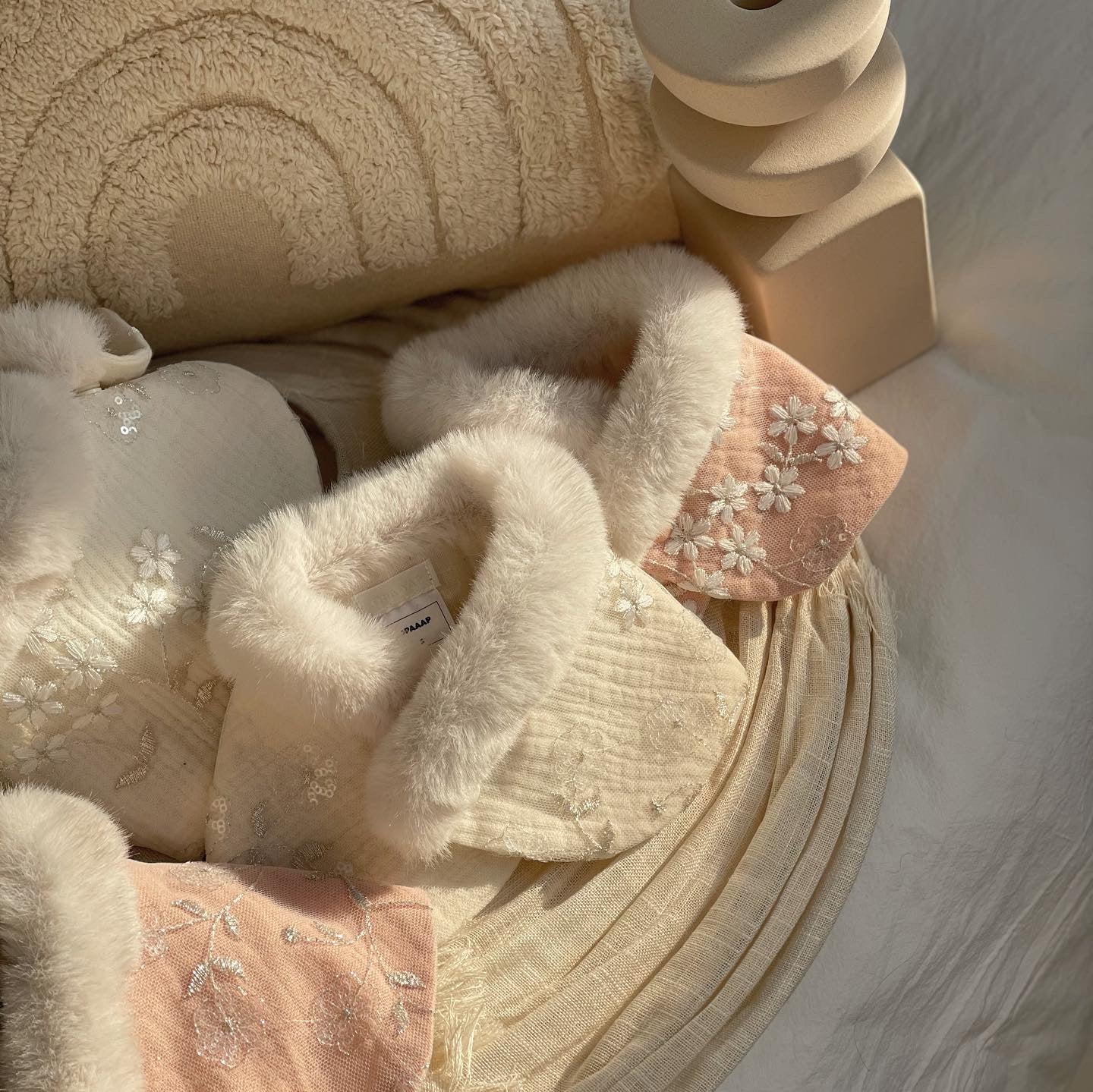 Flower fur cape
